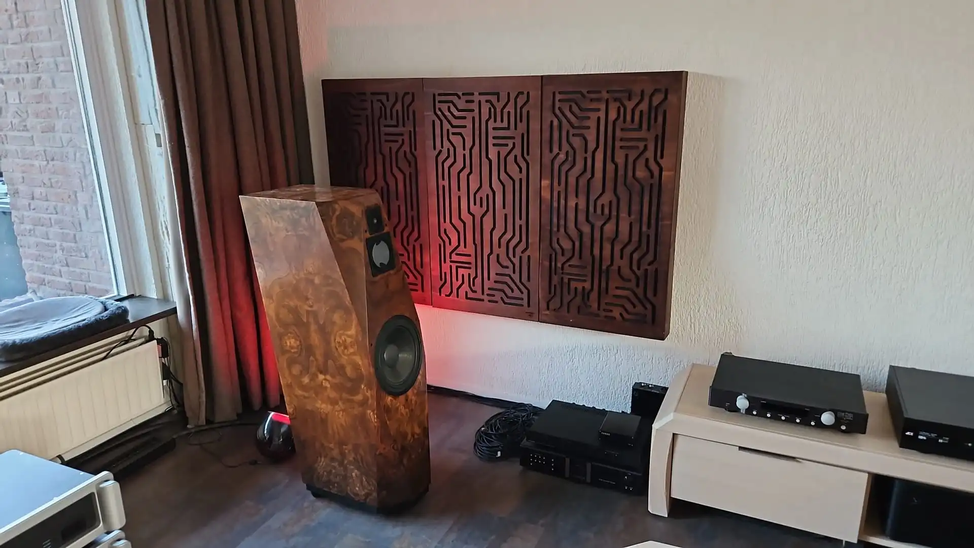 Acoustific showroom - acoustic panels displayed in professional studio setting