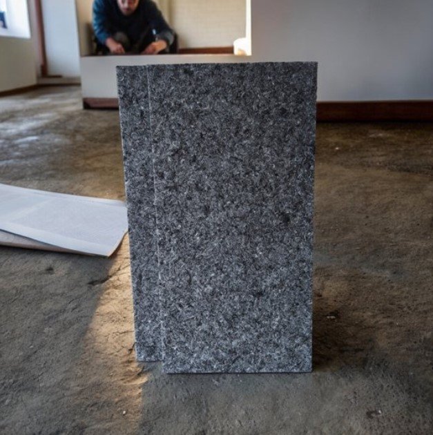 Construction site and using acoustical absorption panels